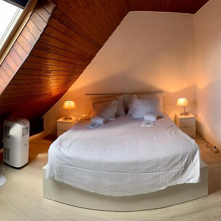 Luxury Duplex Vue Chateau Neuchâtel Exteriör bild