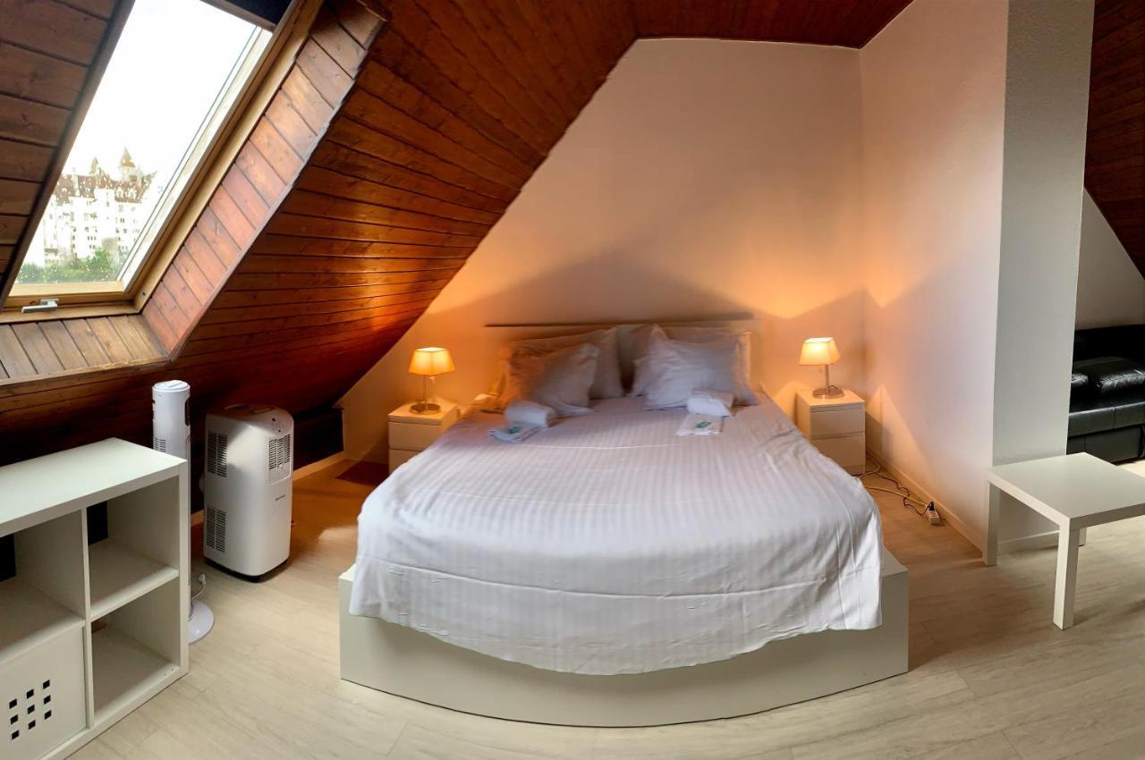 Luxury Duplex Vue Chateau Neuchâtel Exteriör bild